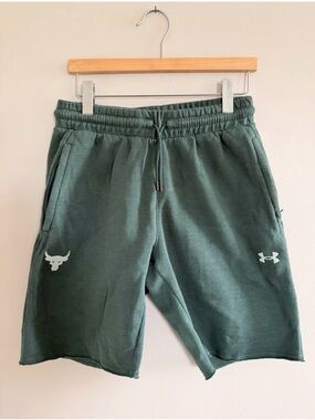 Under Armour Men’s Forest Green Athletic Fleece Shorts